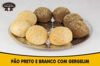 PÃO PRETO E BRANCO COM GERGELIM